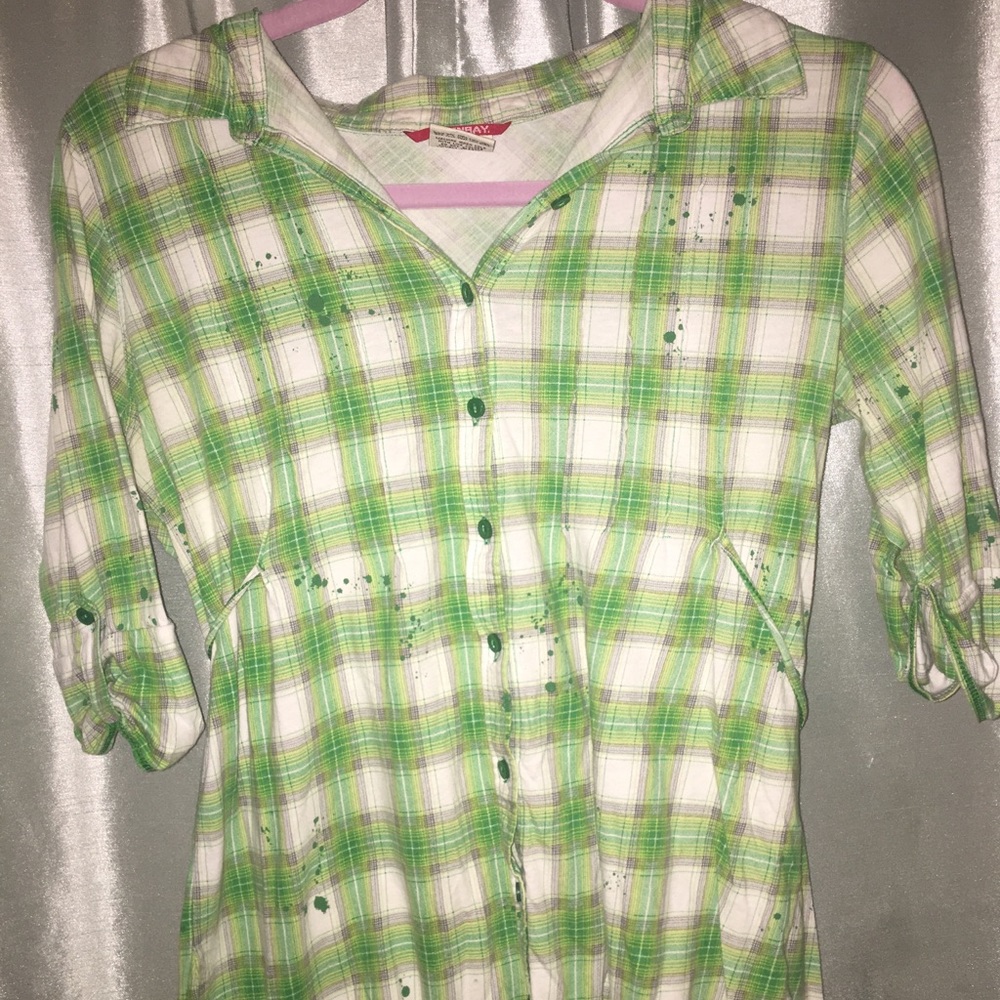 Pain splatter design plaid shirt. Union bay.